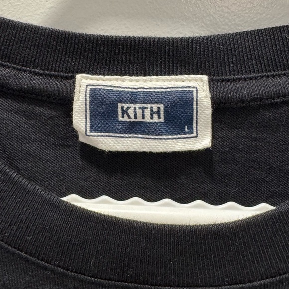 Kith Tokyo Tee - Picture 3 of 3